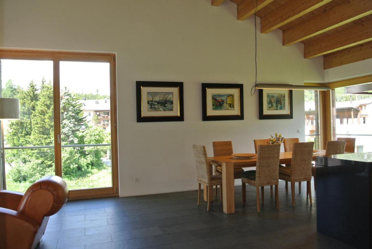 Chesa La Montanella - Ferienwohnung, Малоя Экстерьер фото