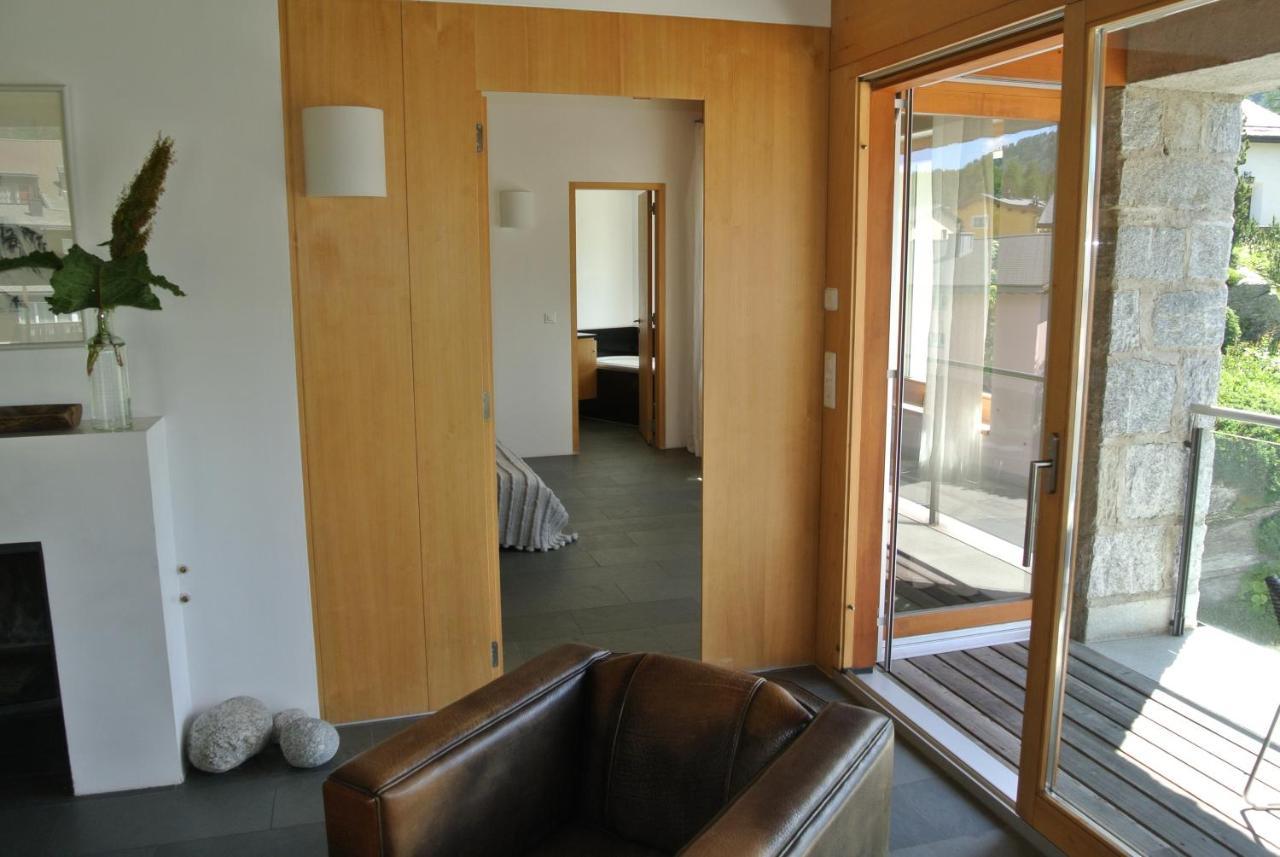 Chesa La Montanella - Ferienwohnung, Малоя Экстерьер фото